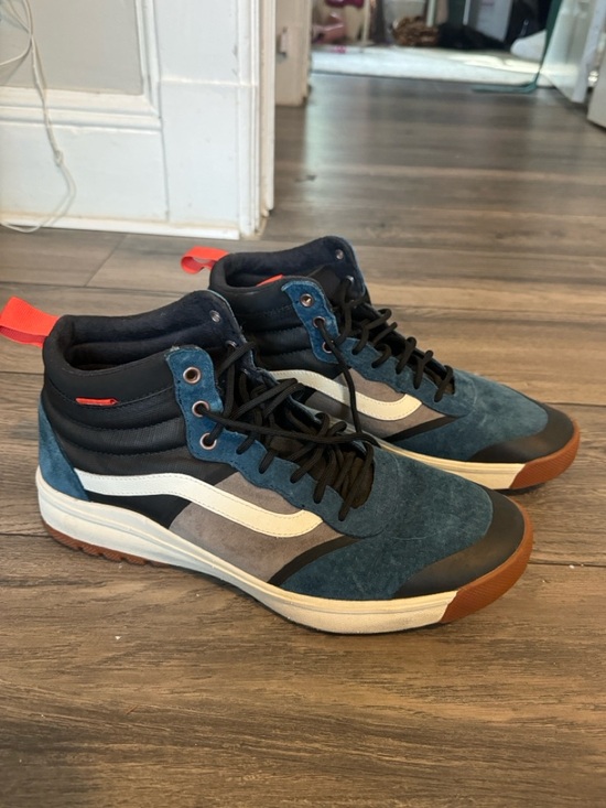 Men’s VANS UltraRange Hi DL MTE sneakers Gibraltar Sea/Marshmallow size 12